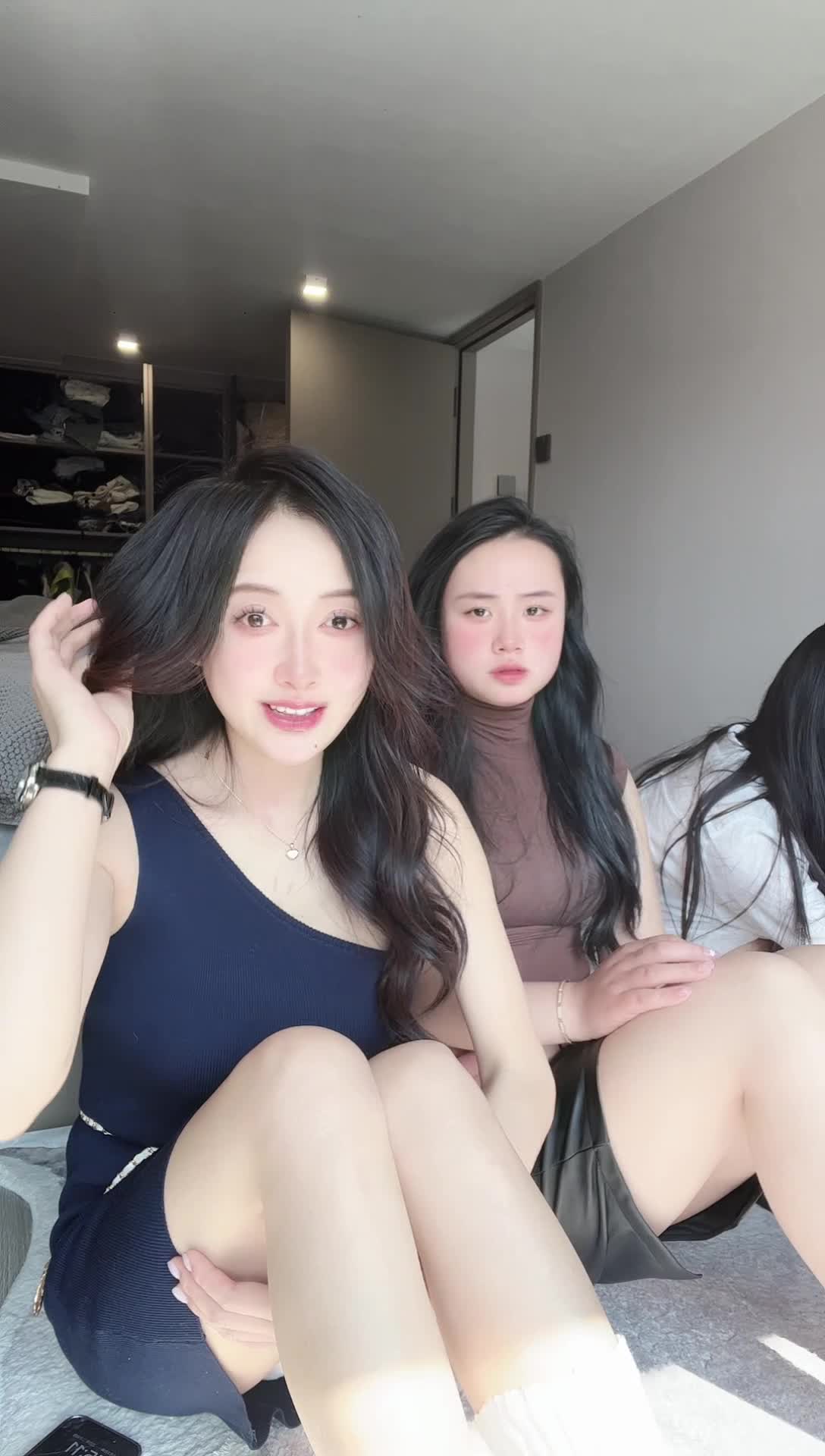 龙春燕子_2025-03-03_13-04-16_383