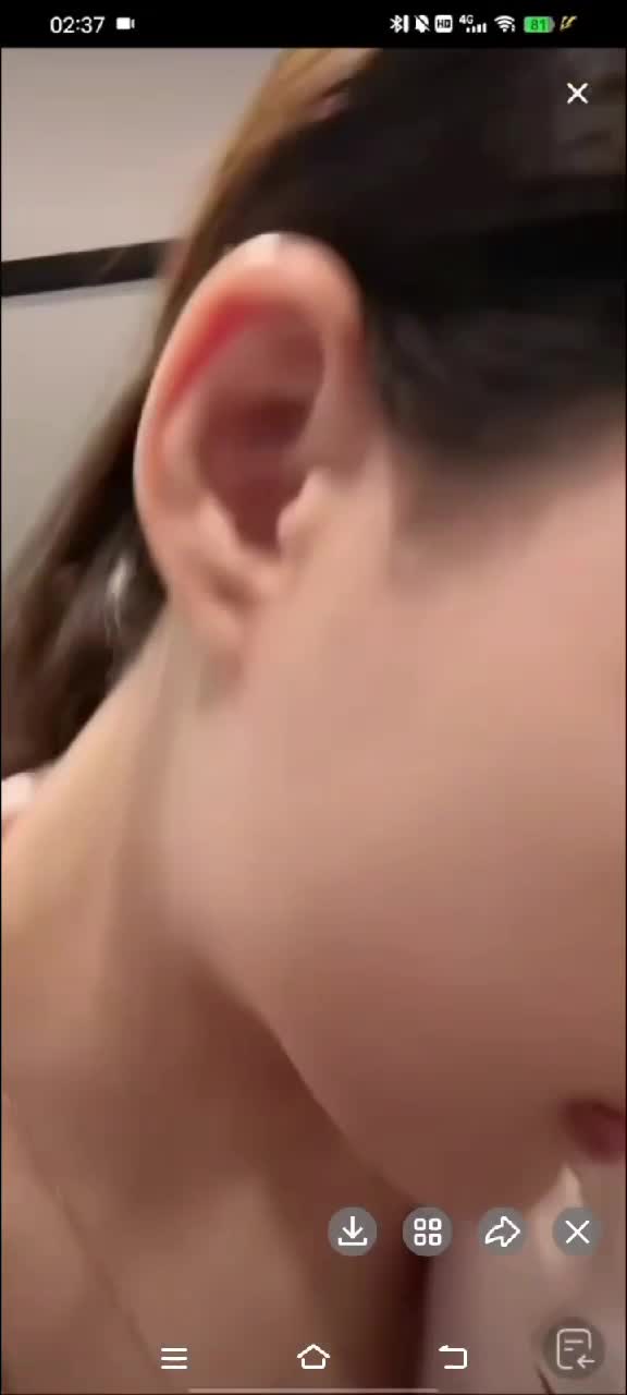 三月精选走光露点露毛 (19).MP4