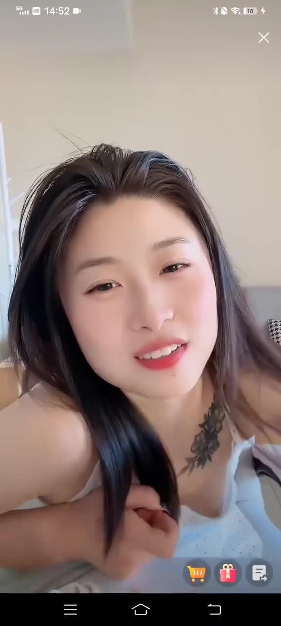 好嫩的奶