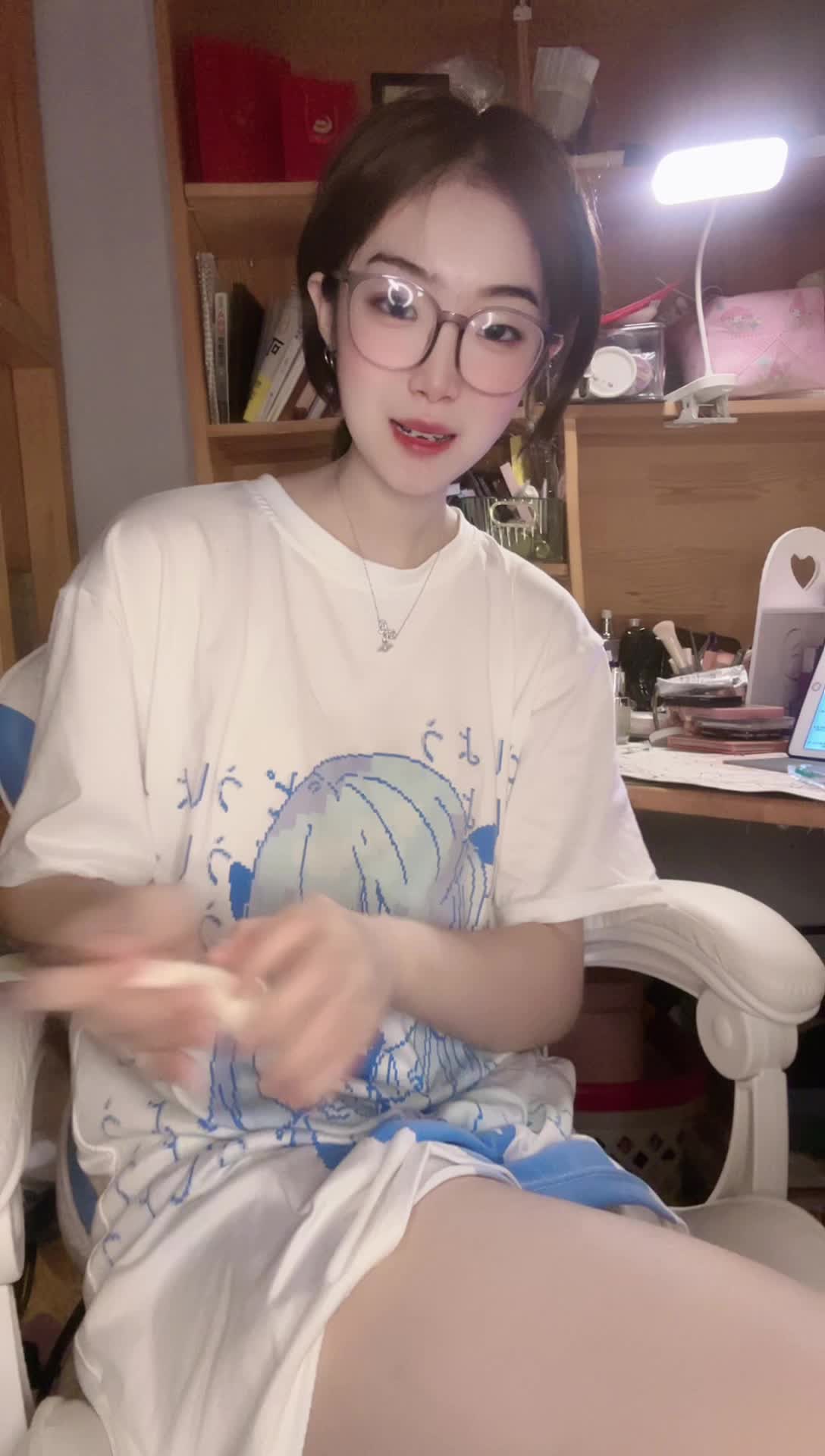 研二小鱼（播猫养分版）_2025-05-18_02-20-11_053
