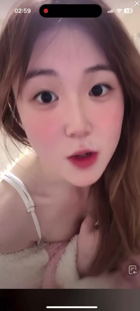 六月中旬精选走光 (5).MP4
