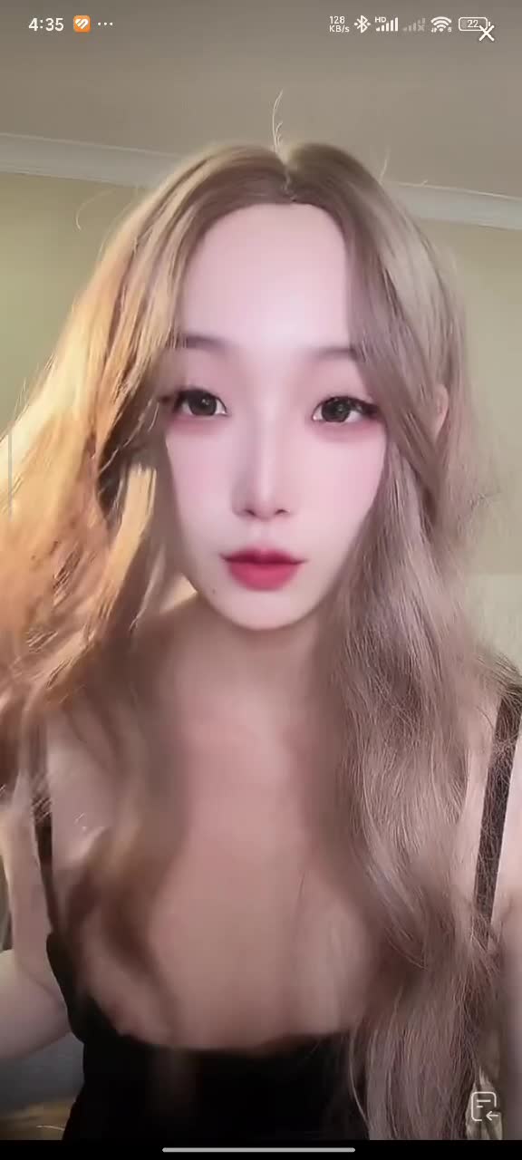 七月抖音快手走光免费视频 (29).MP4