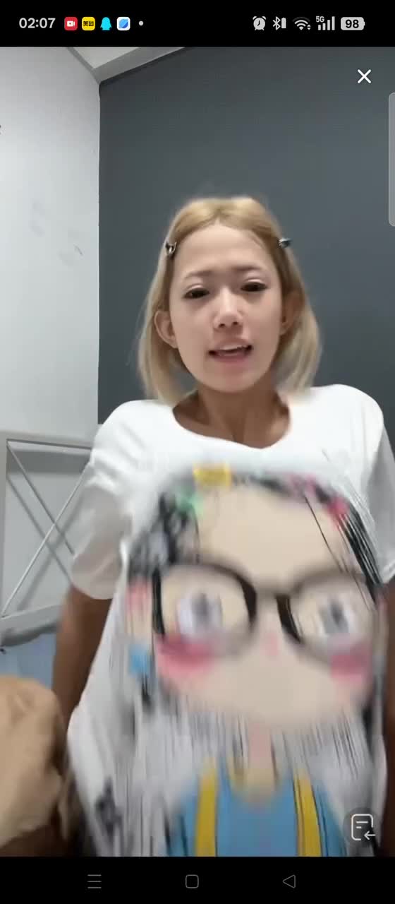 免费闪现视频kanluping.com (4).MP4