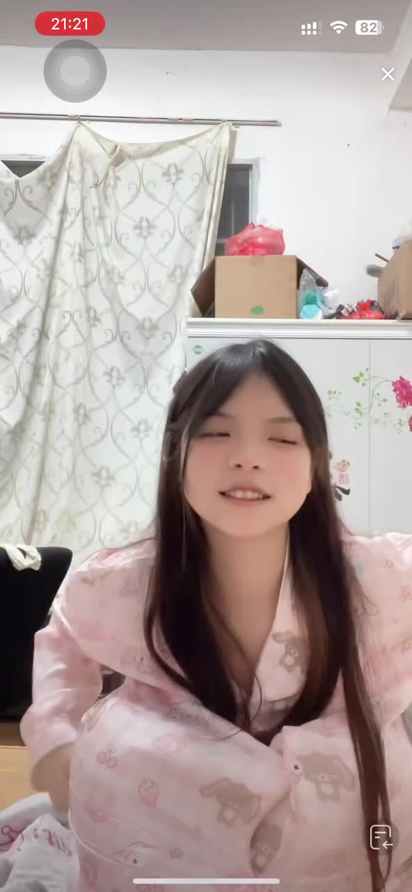 吖吖-2025-08-06