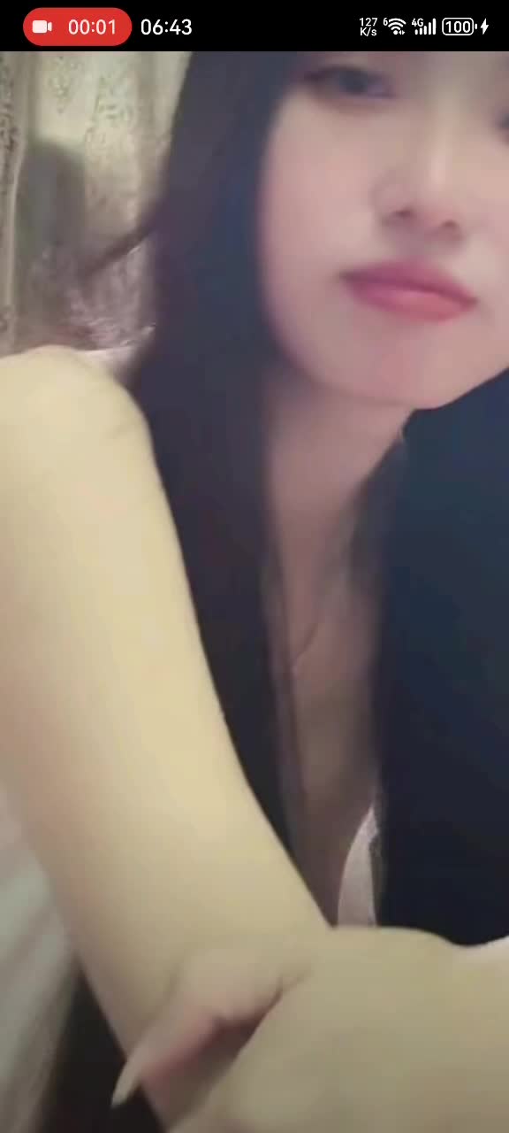 kanluping.com 免费闪现网 (1).MP4
